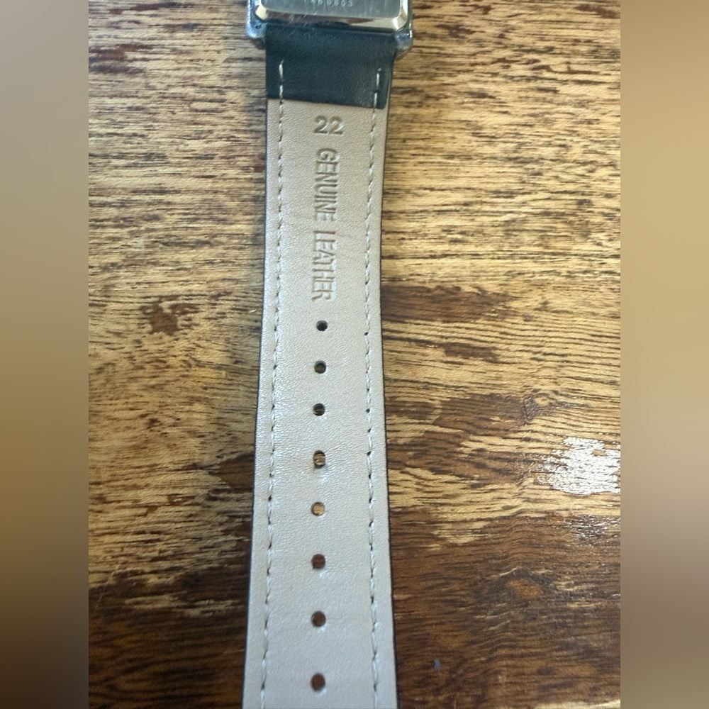 Vintage Rectangular Pulsar Silver Watch - image 5